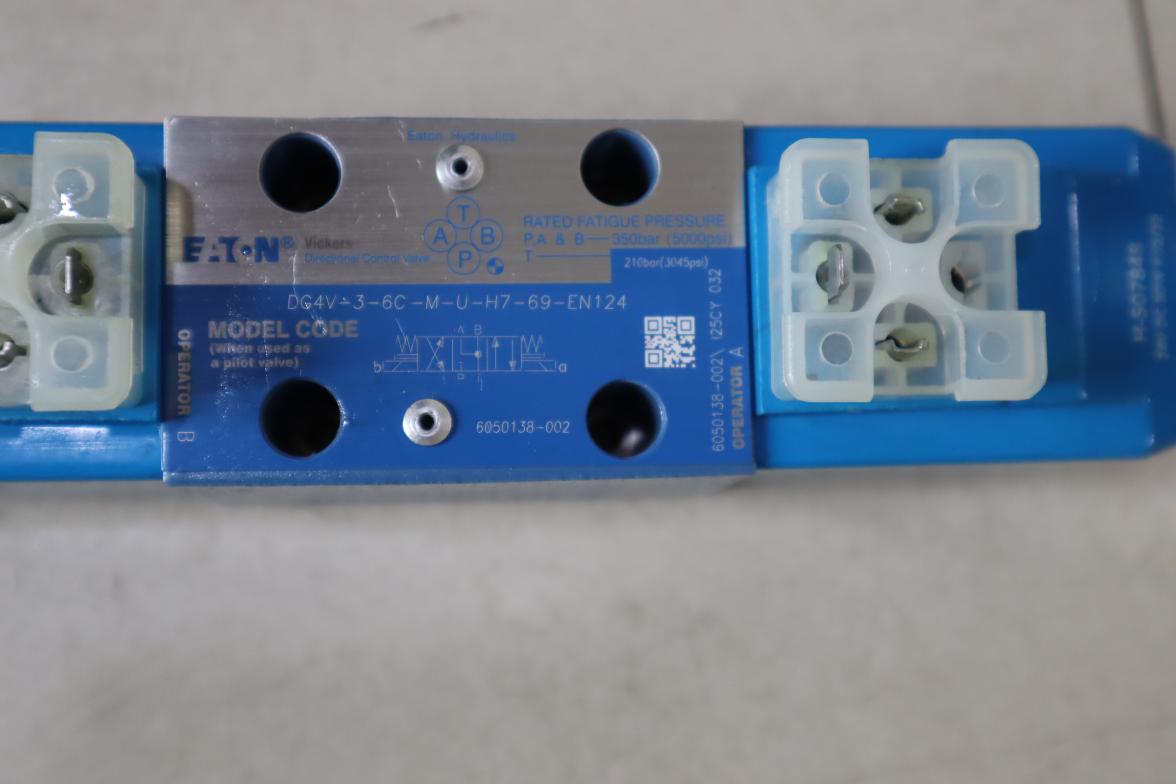 DG4V-3-6C-M-U-H7-69-EN124 6050138-002 威格士VICKERS伊顿EATON