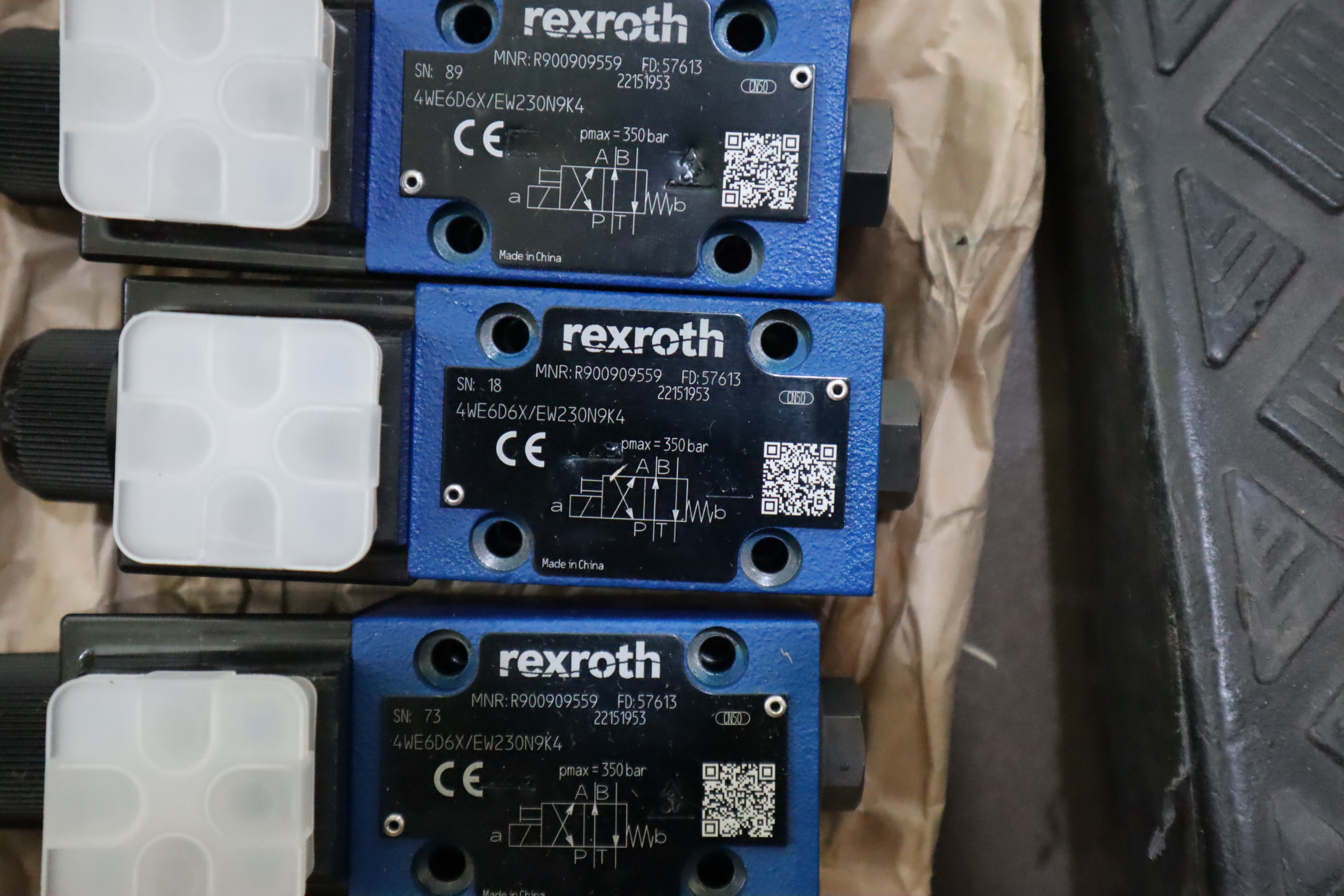 4WE6D6X/EW230N9K4 R900909559 4WE6D62/EW230N9K4力士乐REXROTH阀