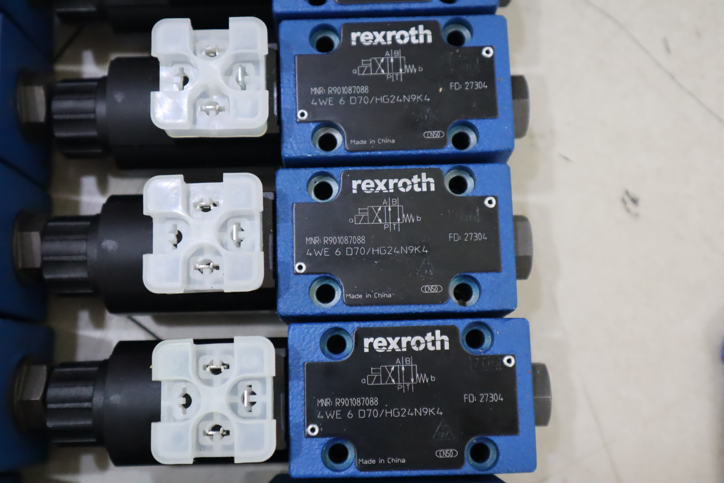 4WE6D7X/HG24N9K4 R901087088 4WE6D70/HG24N9K4力士乐REXROTH阀门