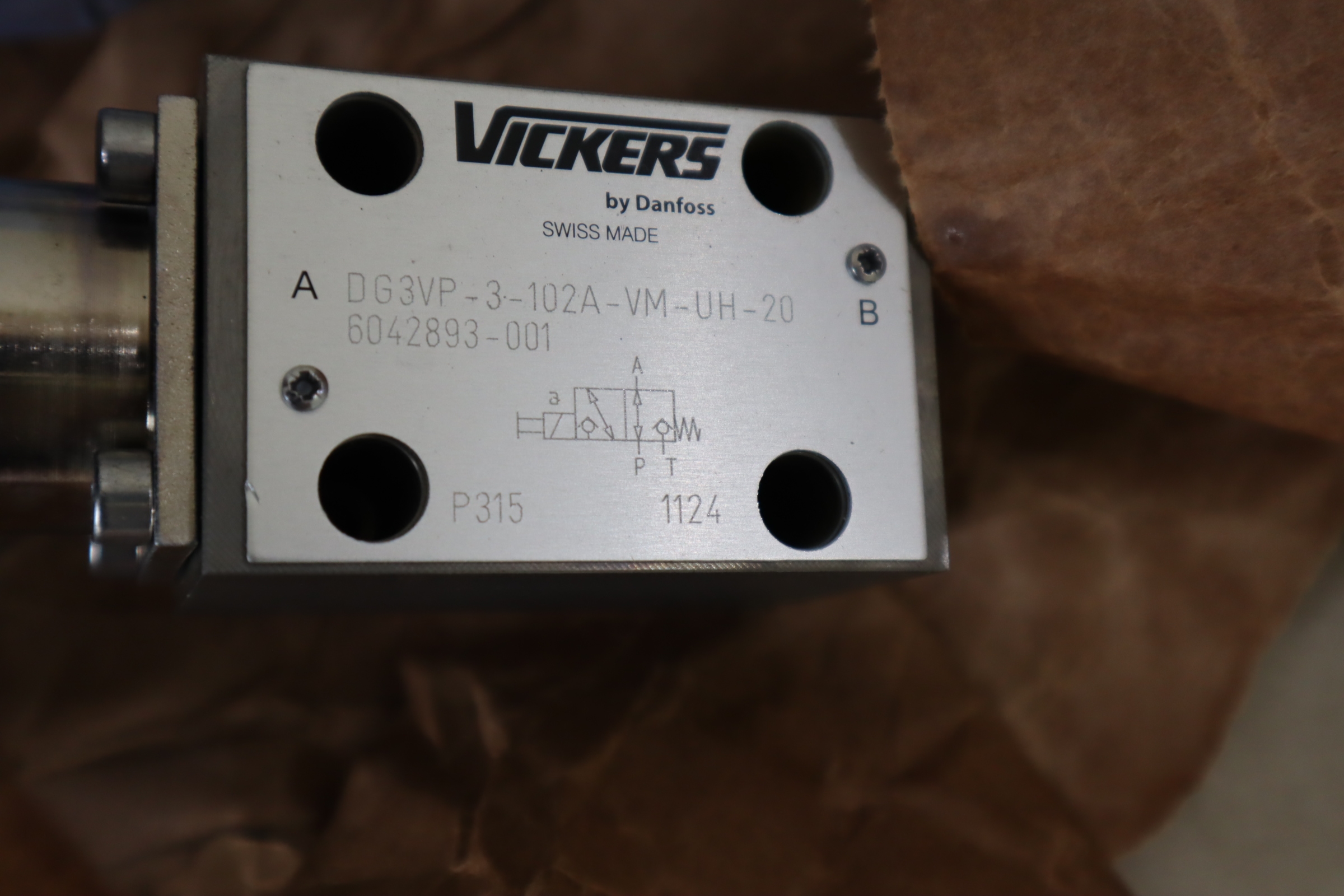 280756 24V DC 31W ED 威格士VICKERS伊顿EATON电磁阀线圈