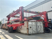 重载集装箱跨运车的 应用场景和优势