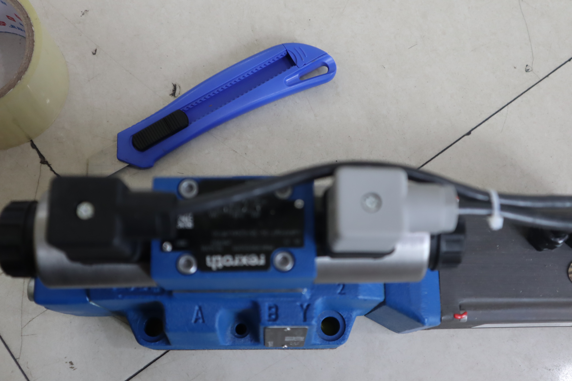 4WRKE16W6-200P-3X/6EG24K31/A1D3M R901157494力士乐REXROTH阀