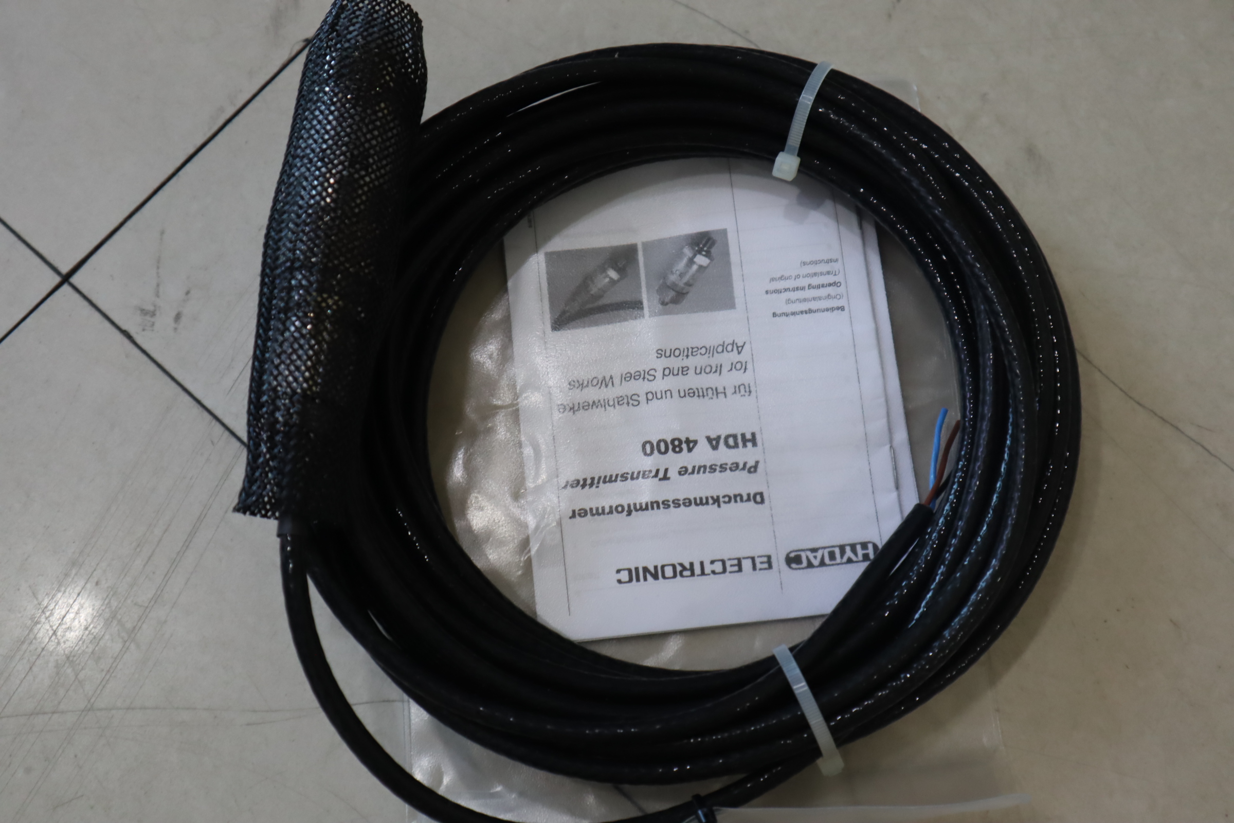 HDA 4840-A-0350-42410m 924076 德国贺德克HYDAC压力温度传感器