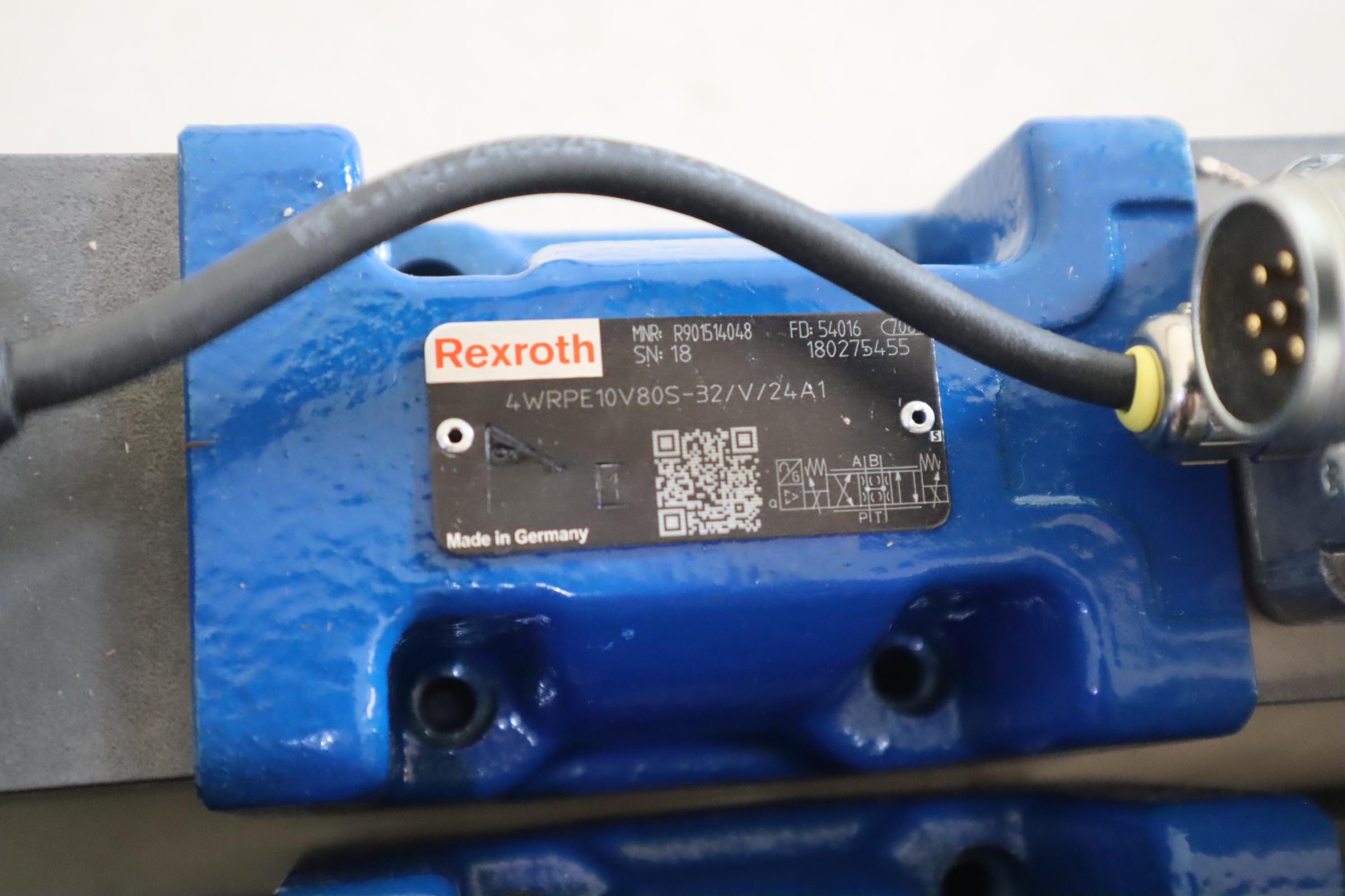 4WRPE10V80S-3X/V/24A1 R901514048 力士乐REXROTH比例阀