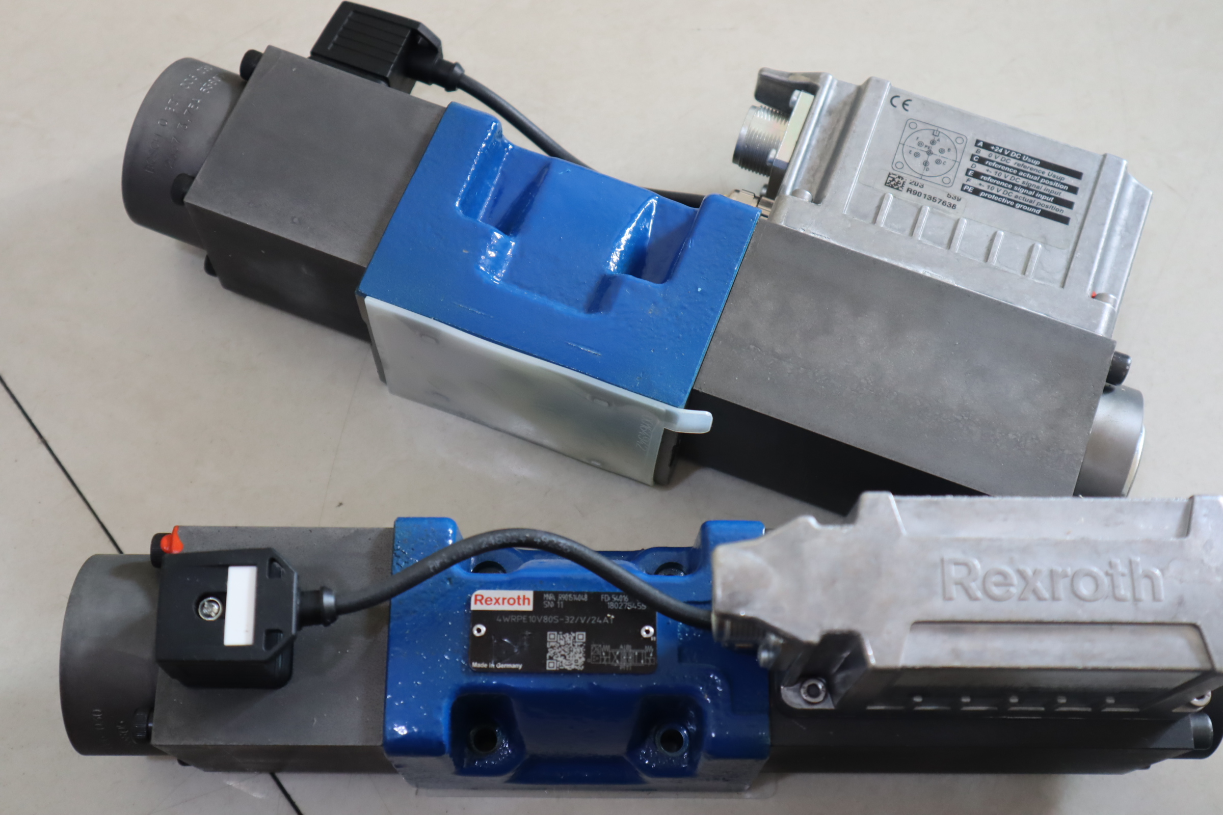 4WRPEH6C3B04L-3X/M/24F1 R901382347 力士乐REXROTH比例阀