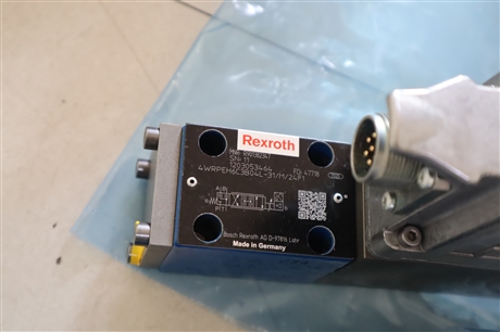 4WRPEH6C3B04L-3X/M/24F1 R901382347 力士乐REXROTH比例阀