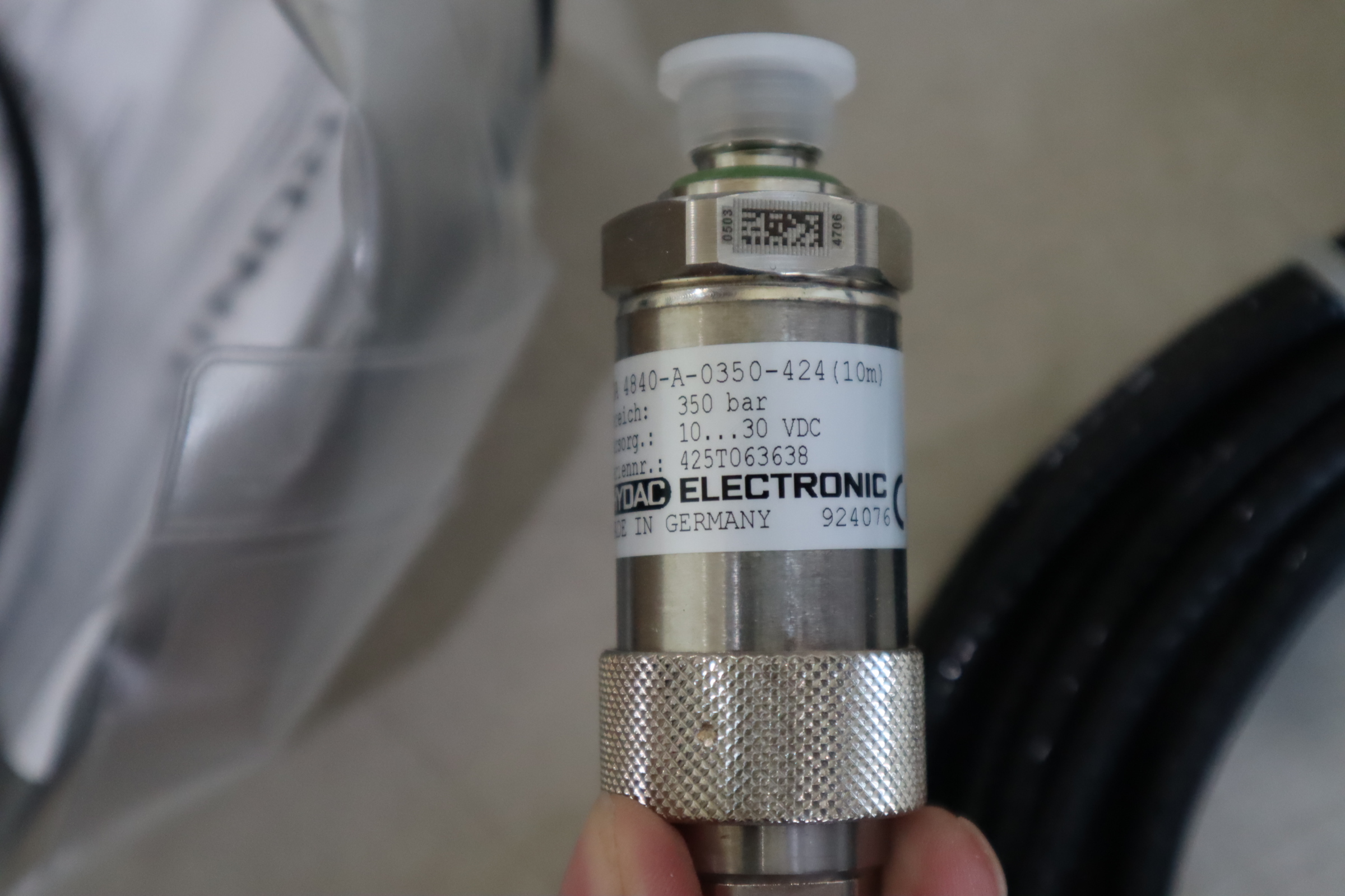 HDA4840-A-0350-42410m 924076 贺德克HYDAC压力温度传感器