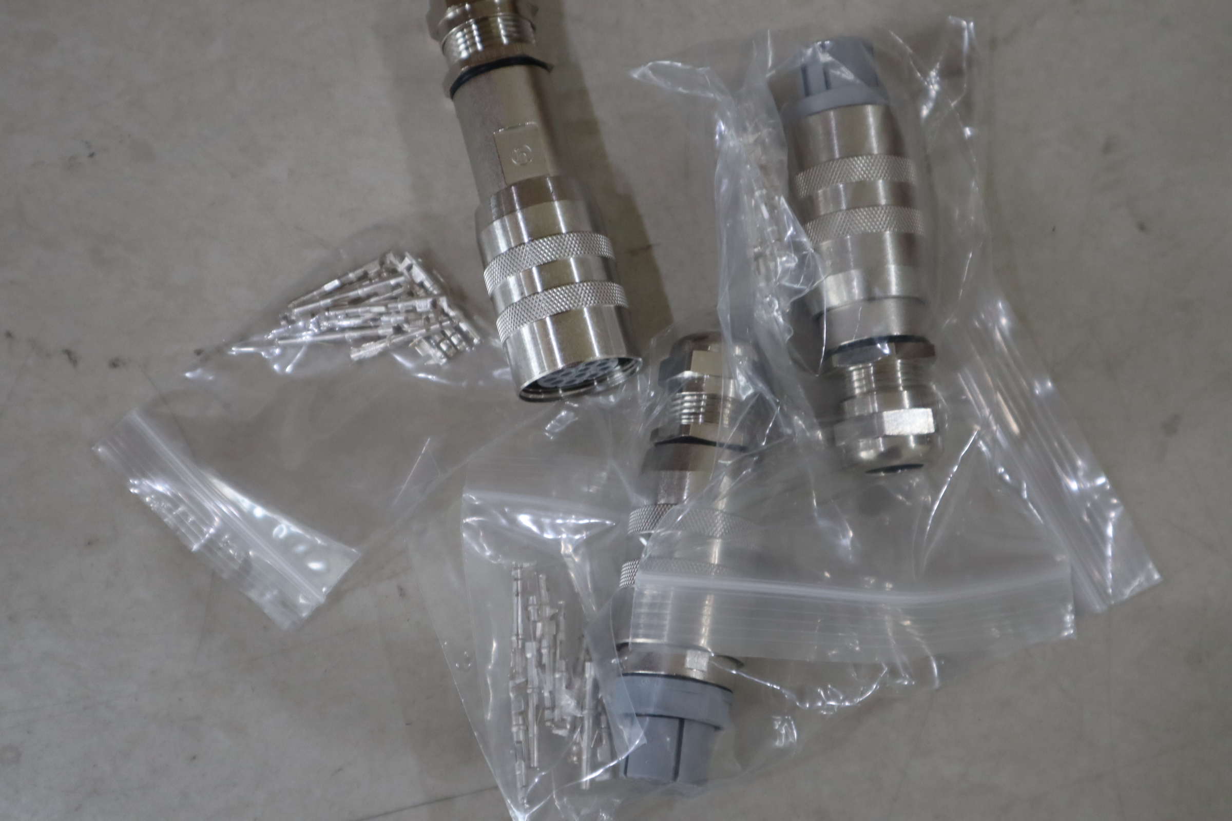 12芯比例阀插头 4芯 3芯 7芯