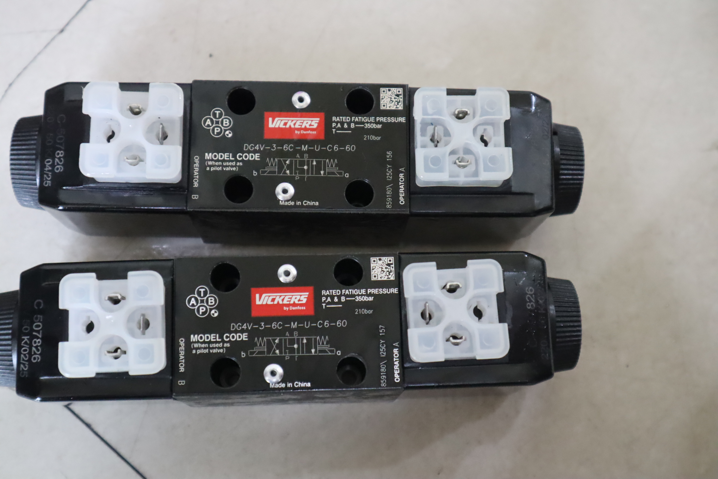 DG4V-3-6C-M-U-C6-60 859180 C507826 威格士VICKERS丹佛斯DANFOSS