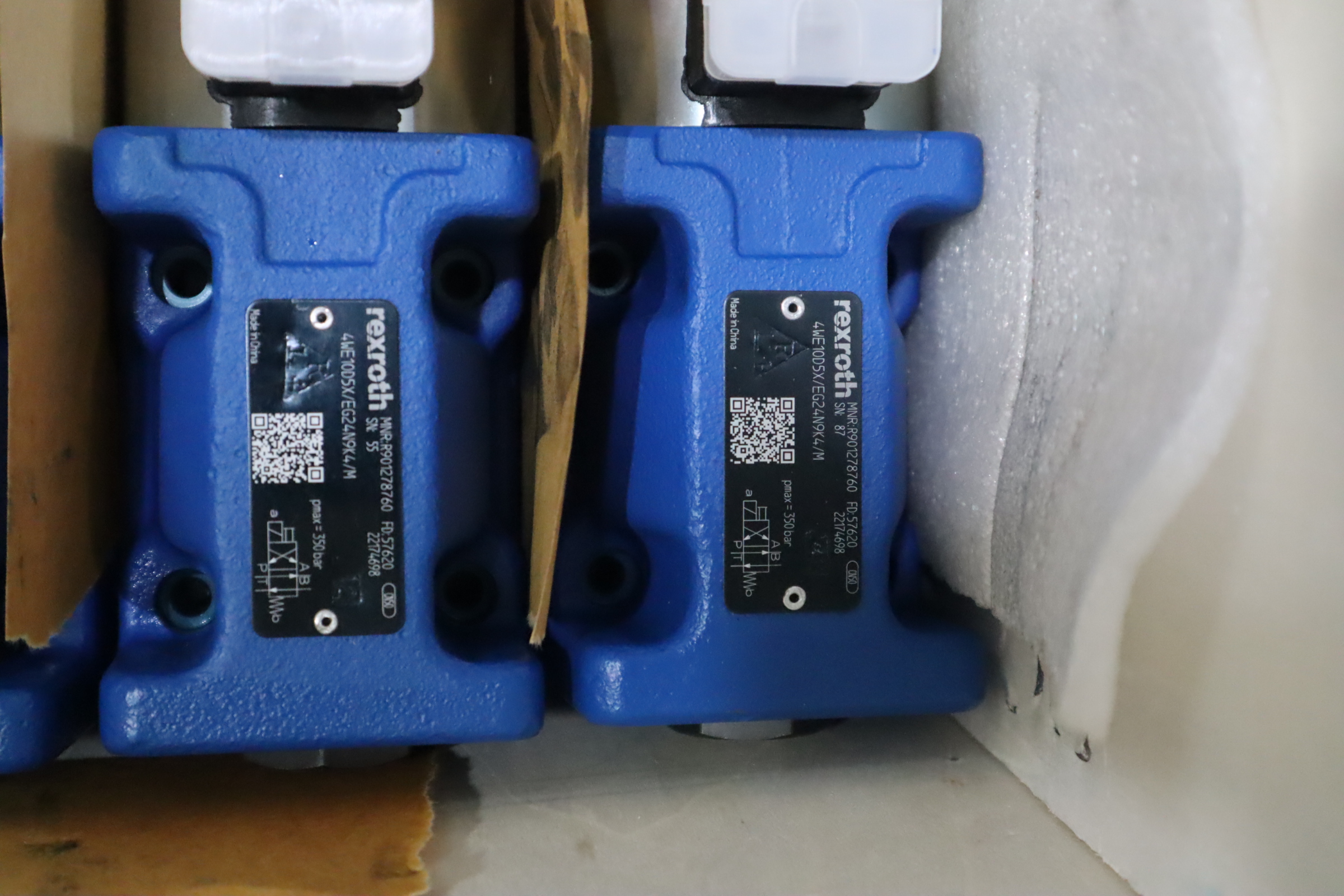 4WE10D5X/EG24N9K4/M R901278760 德国力士乐REXROTH电磁阀