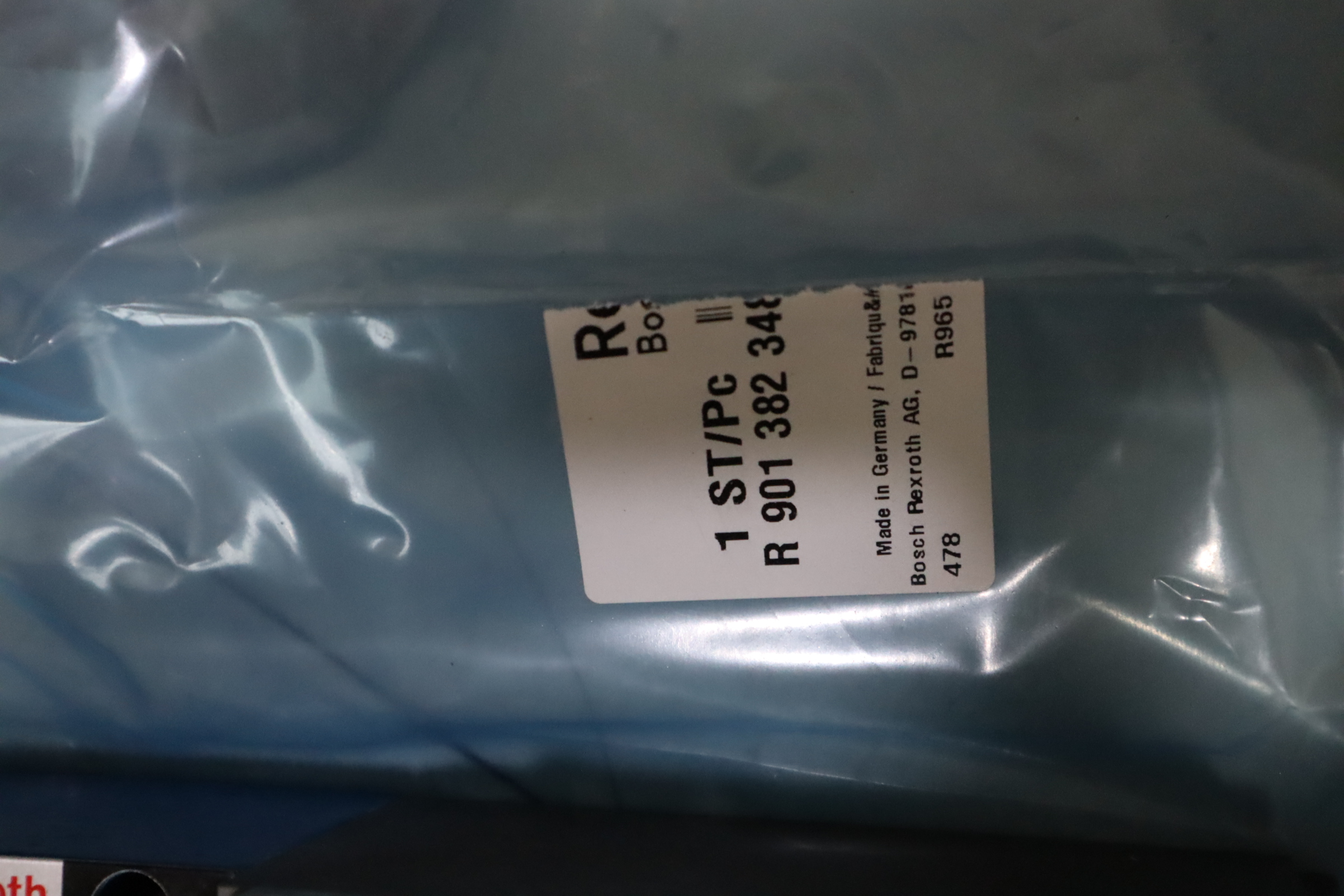 4WRPEH6C3B12L-31/M/24F1 R901382348 德国力士乐REXROTH比例阀