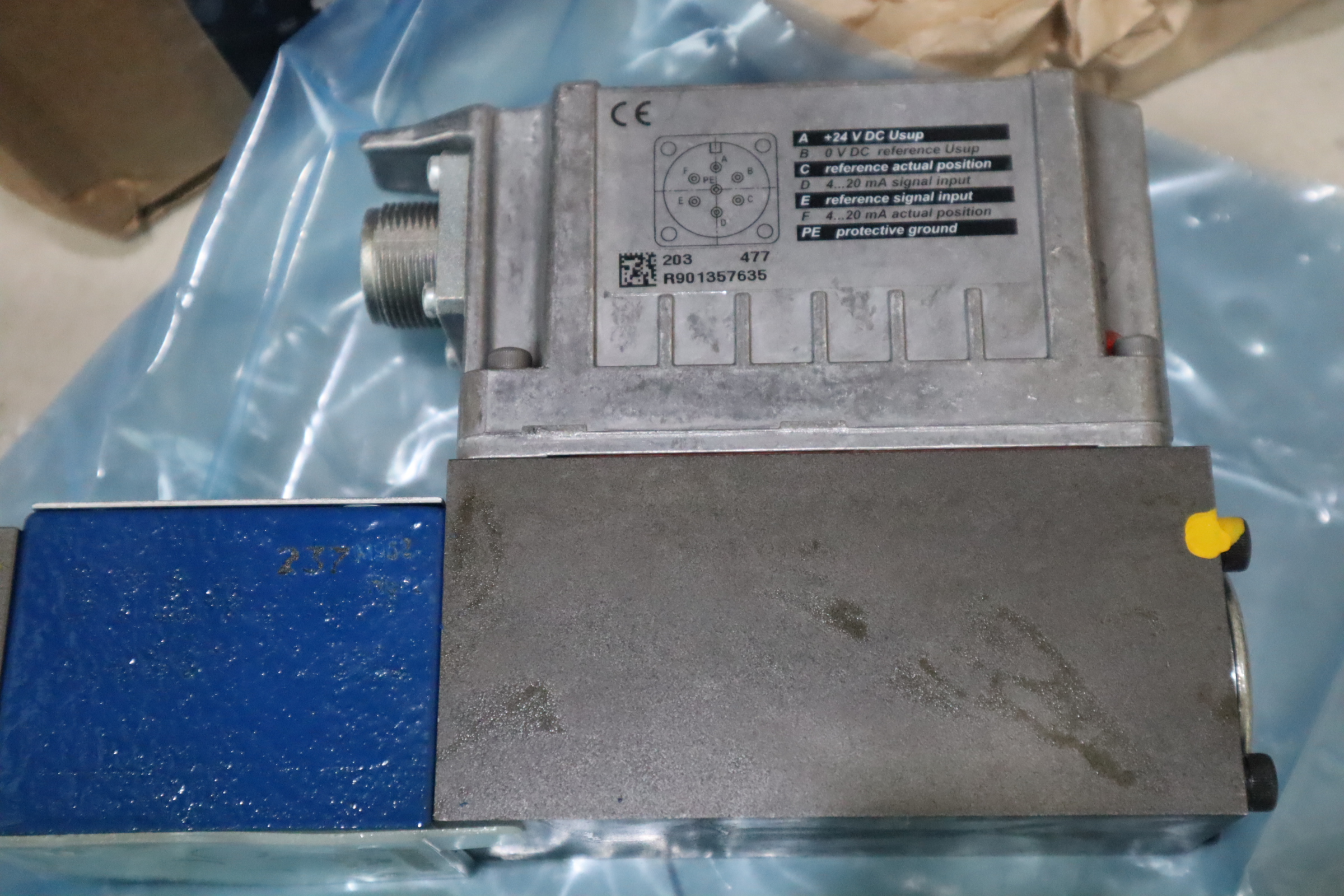 4WRPEH6C3B12L-31/M/24F1 R901382348 德国力士乐REXROTH比例阀