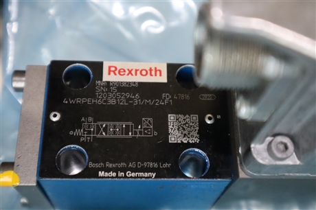 4WRPEH6C3B12L-3X/M/24F1 R901382348 德国力士乐REXROTH比例阀