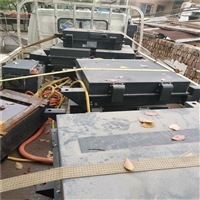 长期回收汽车底盘电池  磷酸铁锂电池 南京亿兴