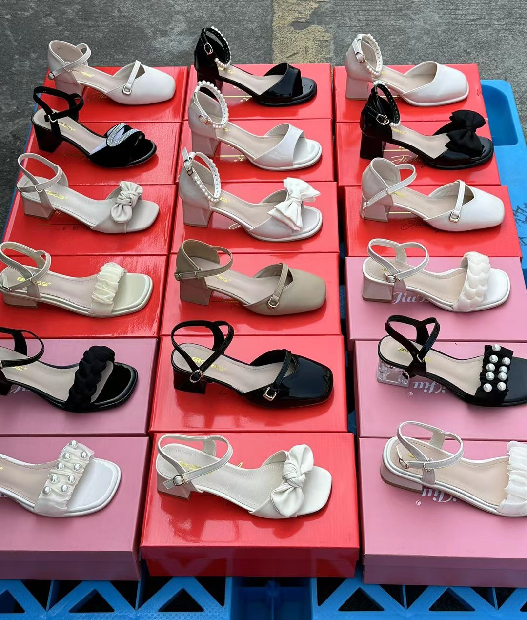 尾货处理鞋2024库存鞋杂款小白鞋创业摆摊直播