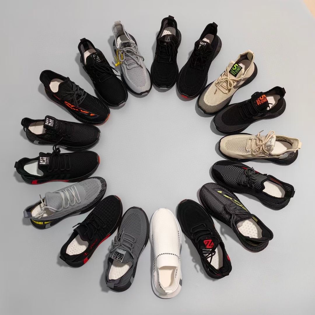 2024库存鞋平跟圆头尖头男女情侣运动鞋产地摊货源夜市厂家赶集