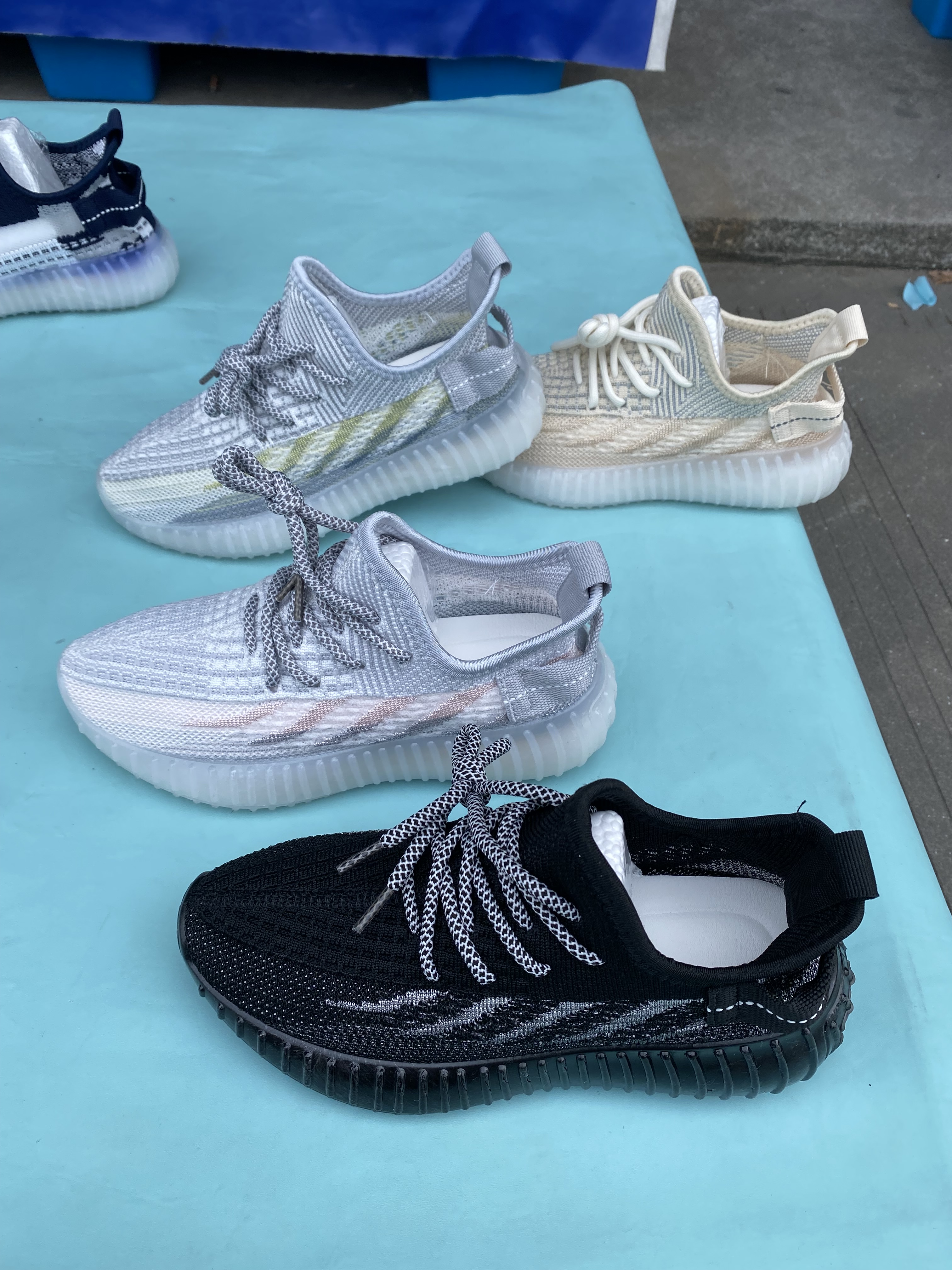 2024纯色打蜡耐磨运动鞋垫跑步鞋四季透气成人鞋夜市开店创业赶集