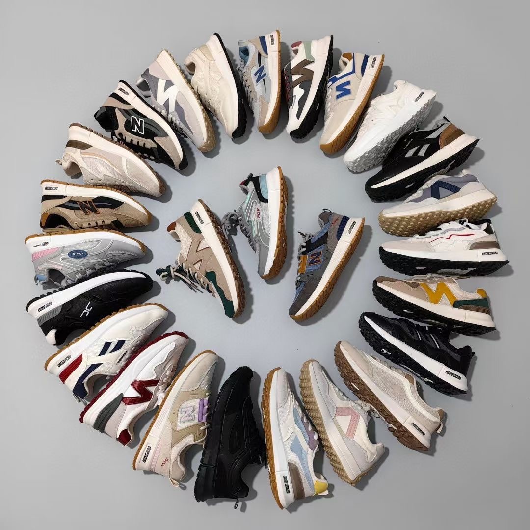 时尚经典情侣帆布儿童休闲鞋杂款软底 赶集地摊鞋货源平底