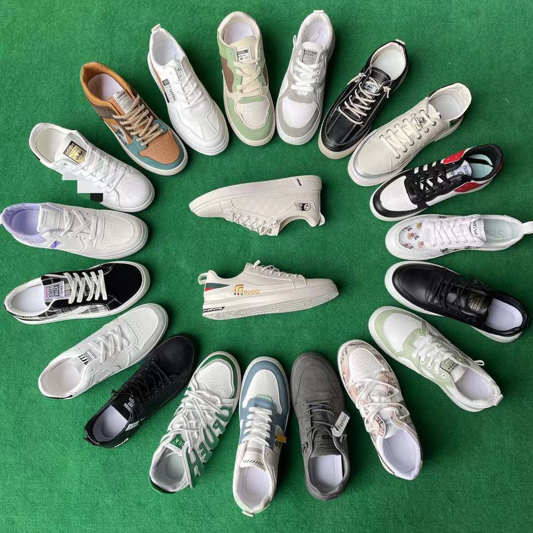 外贸鞋跨境出口杂款库存儿童休闲鞋 赶集地摊鞋货源时装凉鞋处理