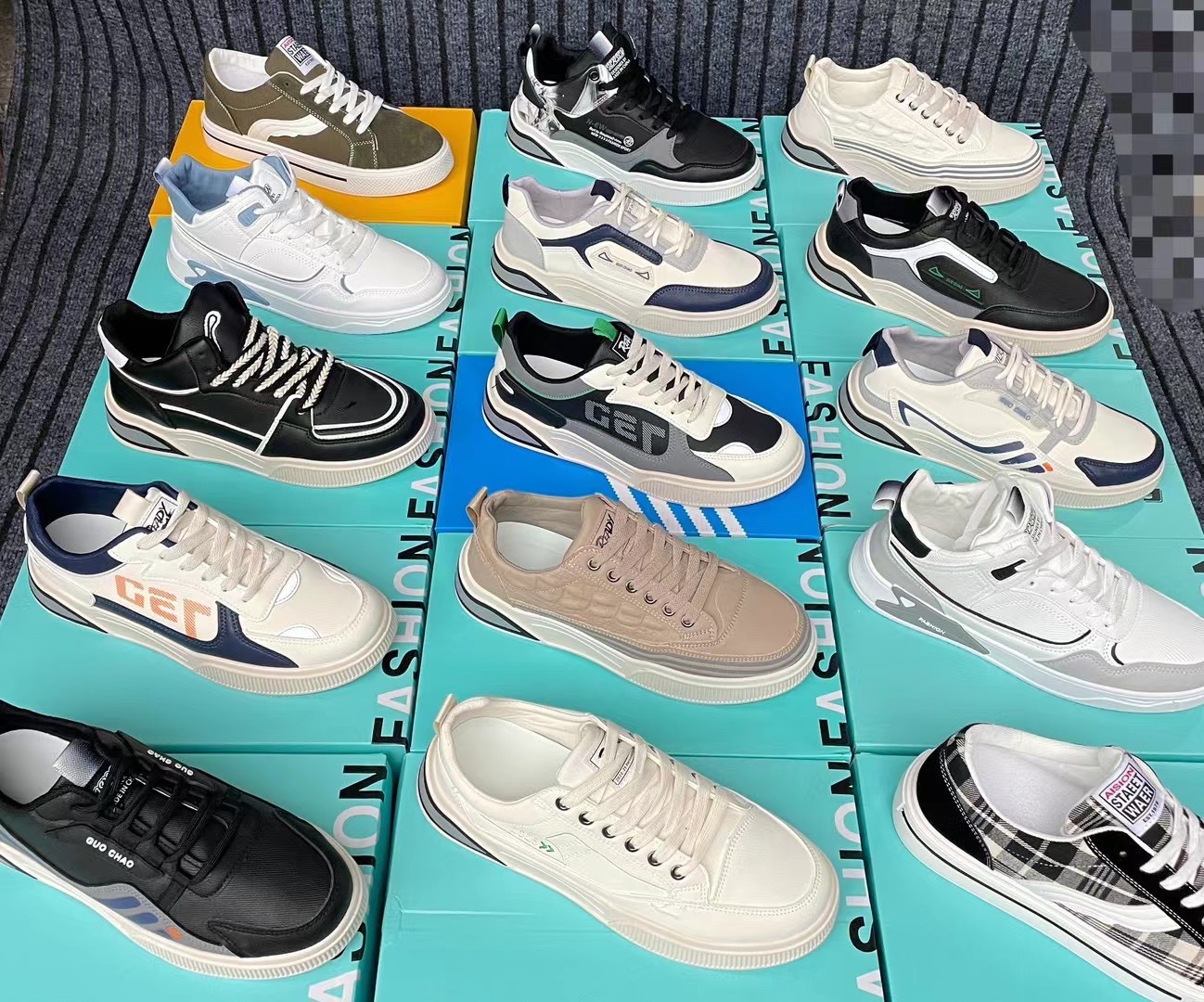 赶集地摊鞋货源开店鞋子小白鞋货源尾货一手货源5-20元