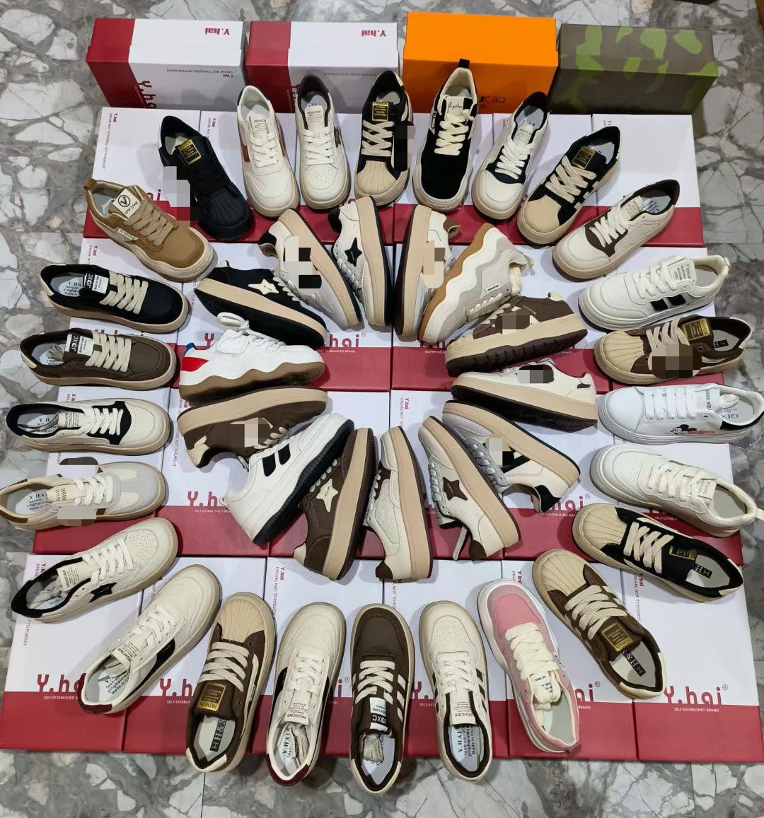 老人鞋地摊货处理休闲鞋断码库存鞋供应一手货源5-20元