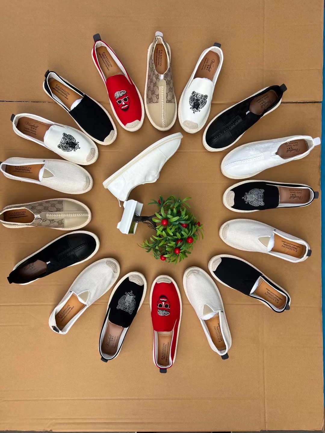 跑江湖老人鞋摆摊地摊库存鞋夏季软底时尚平底鞋子批发厂家5元-25