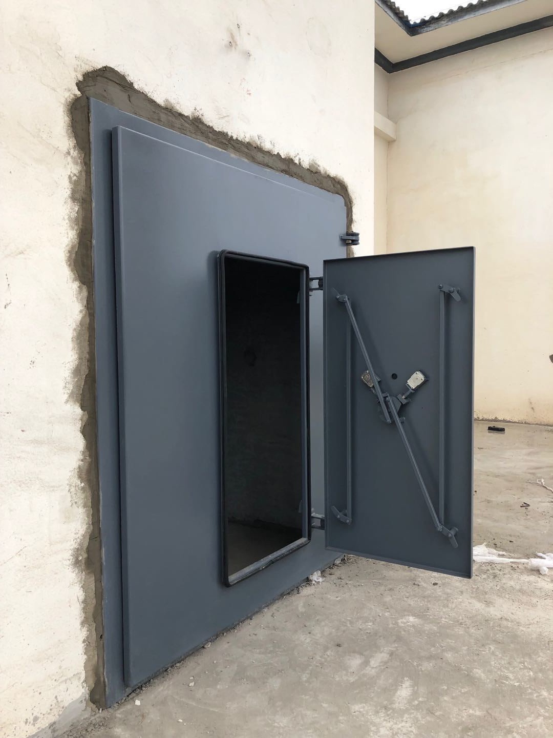 防潮密闭门  DYK防爆密闭门  带小门  电动密闭窗