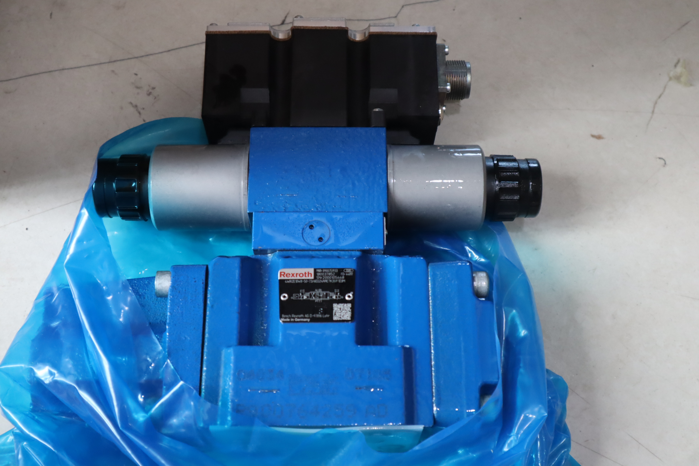 4WRZE10W8-50-73/6EG24N9ETK31/F1D3M R900751933 REXROTH力士乐阀