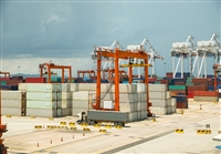 江苏徐州软地基45吨轮胎吊怎样防止沉降跑偏