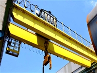 双梁行车应对重型物料搬运挑战