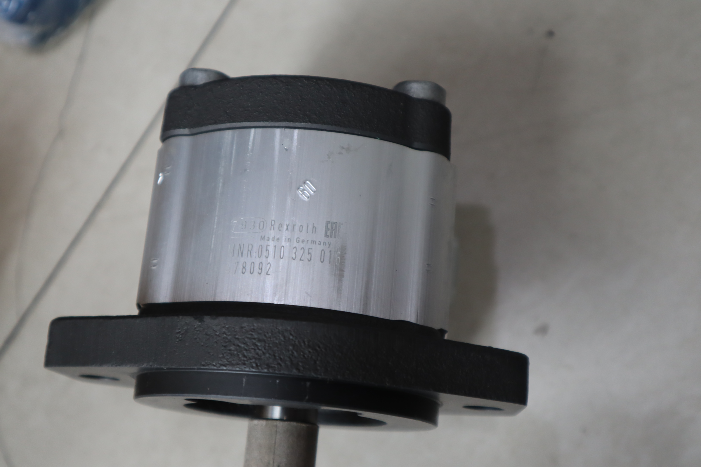 0510325016  AZPF-11-005RQR20MB 德国力士乐REXROTH齿轮泵