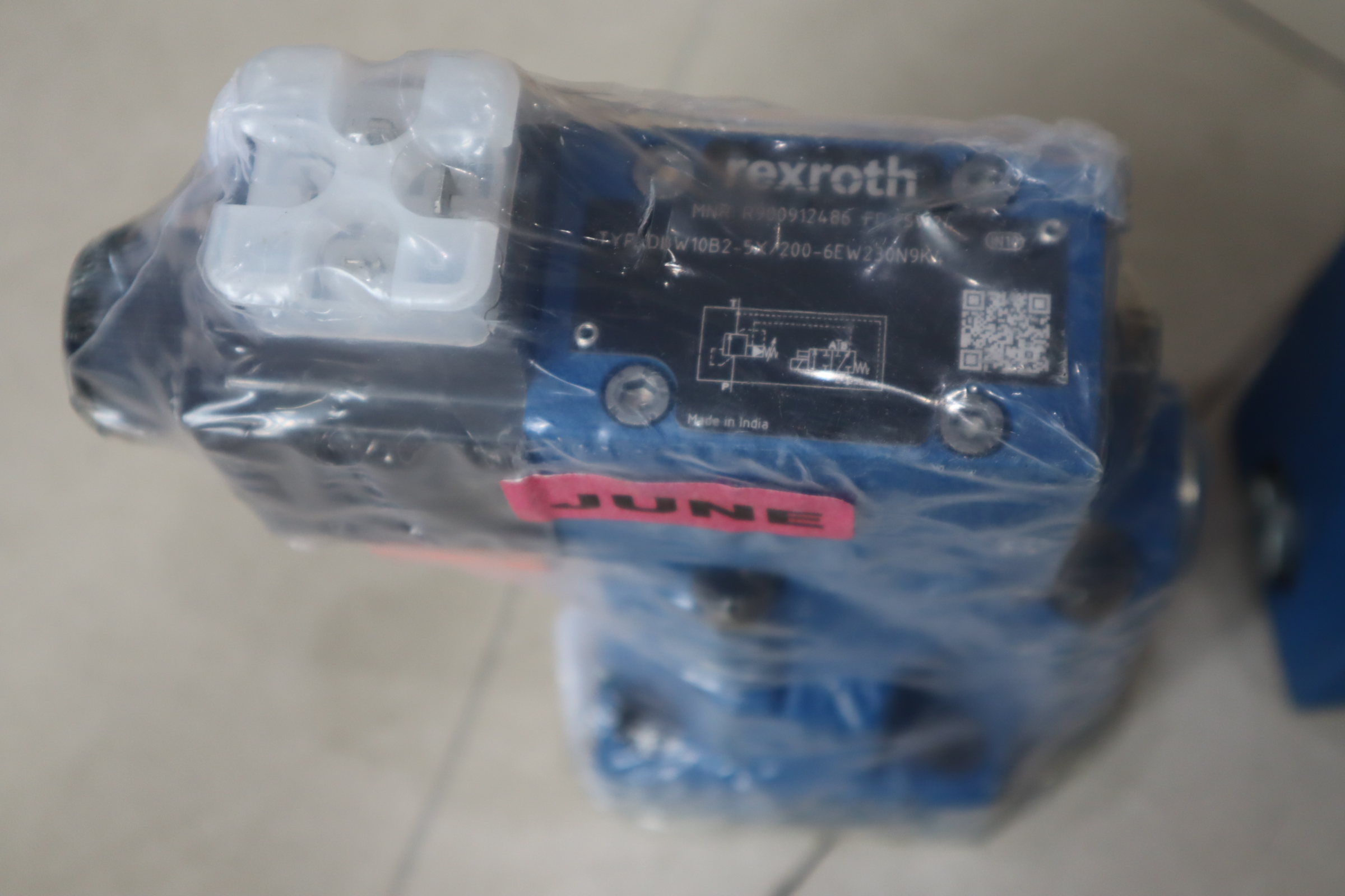 DBW10B2-5X/200-6EW230N9K4 R900912486 德国力士乐REXROTH溢流阀