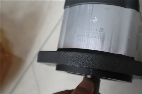 0510325016  AZPF-11-005RQR20MB 德国力士乐REXROTH齿轮泵