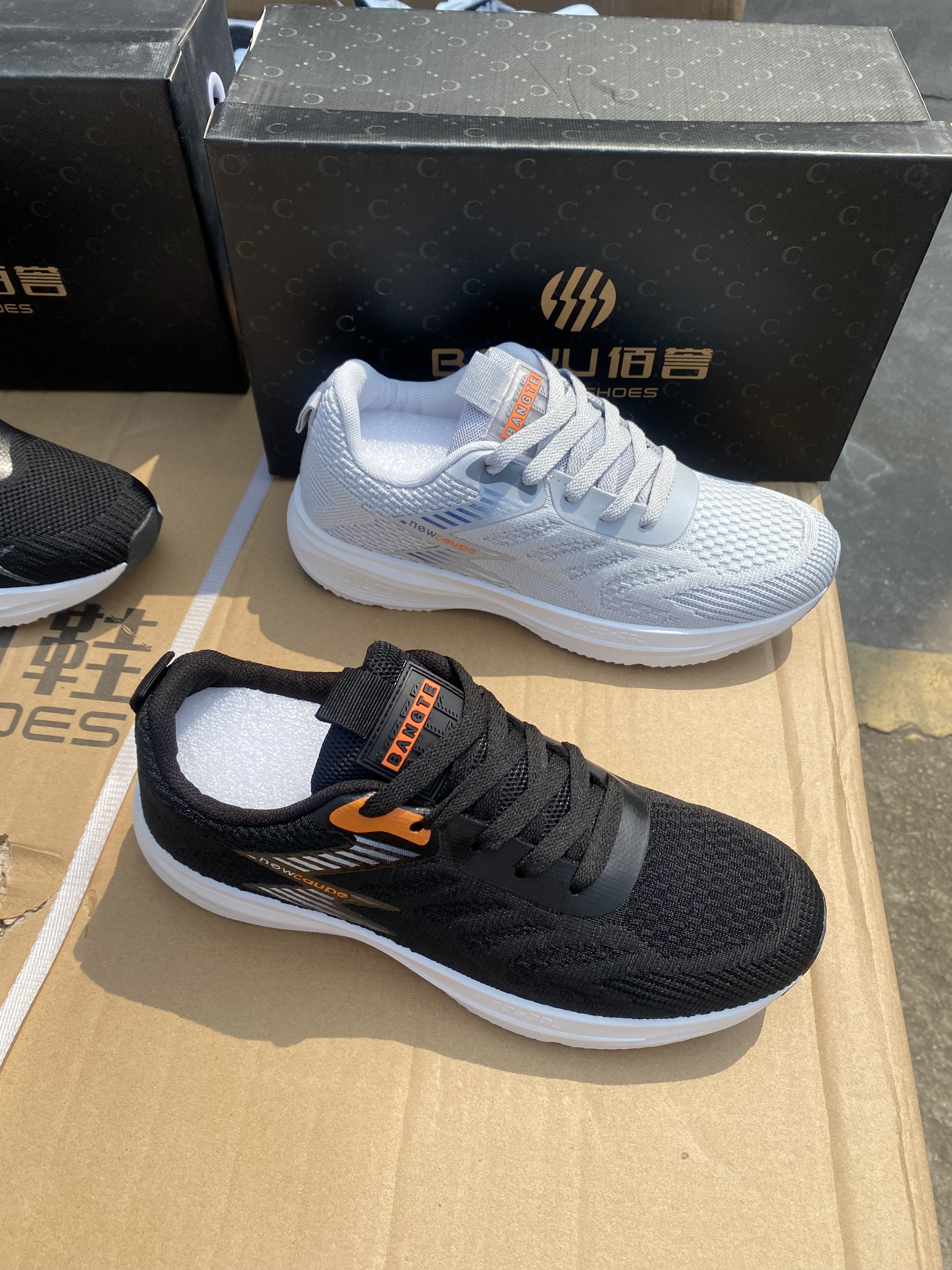 春季时尚处理休闲鞋断码库存鞋供应品牌尾货女男运动鞋 老爹鞋