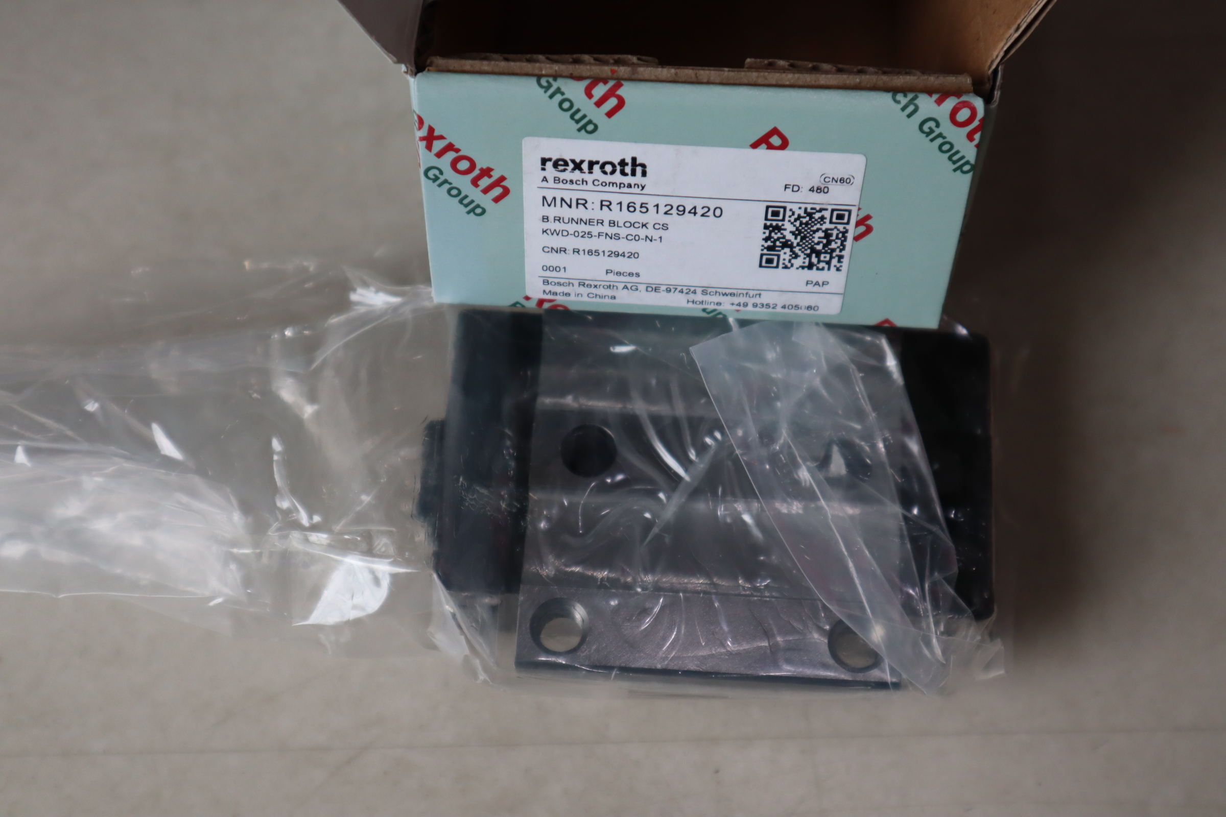 R165129420 KWD-025-FNS-C0-N-1 德国力士乐REXROTH滑块