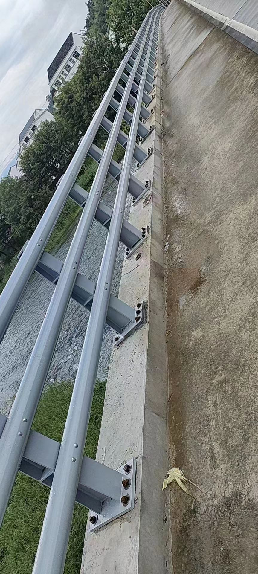 聚鑫 山西河道护栏 防止人员或动物误入河道 可来图定制