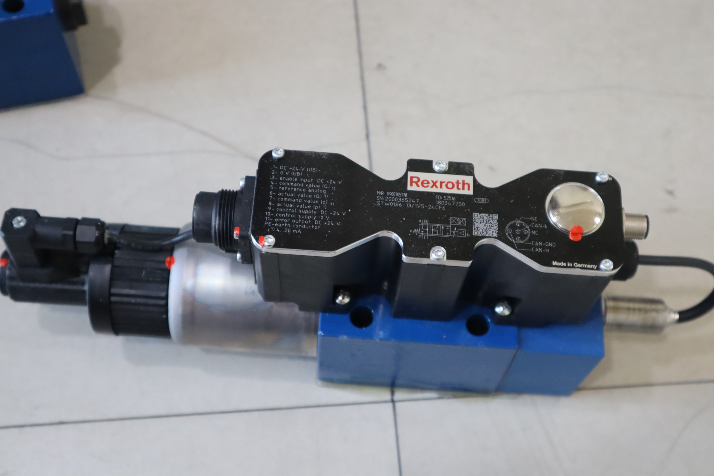 STW0196-13/1V5-24CF6 R900705778 德国力士乐REXROTH比例阀