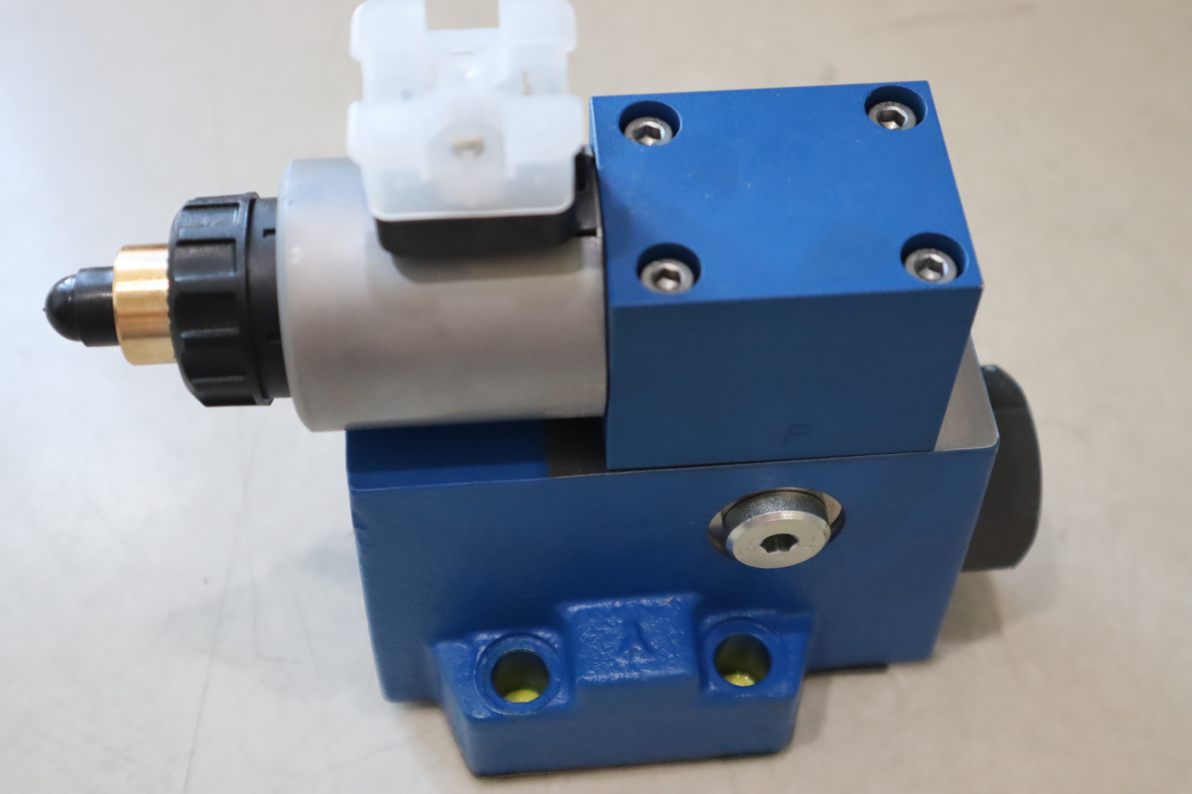 DRE10-61/200YG24-8K4M R901306349 力士乐REXROTH比例阀