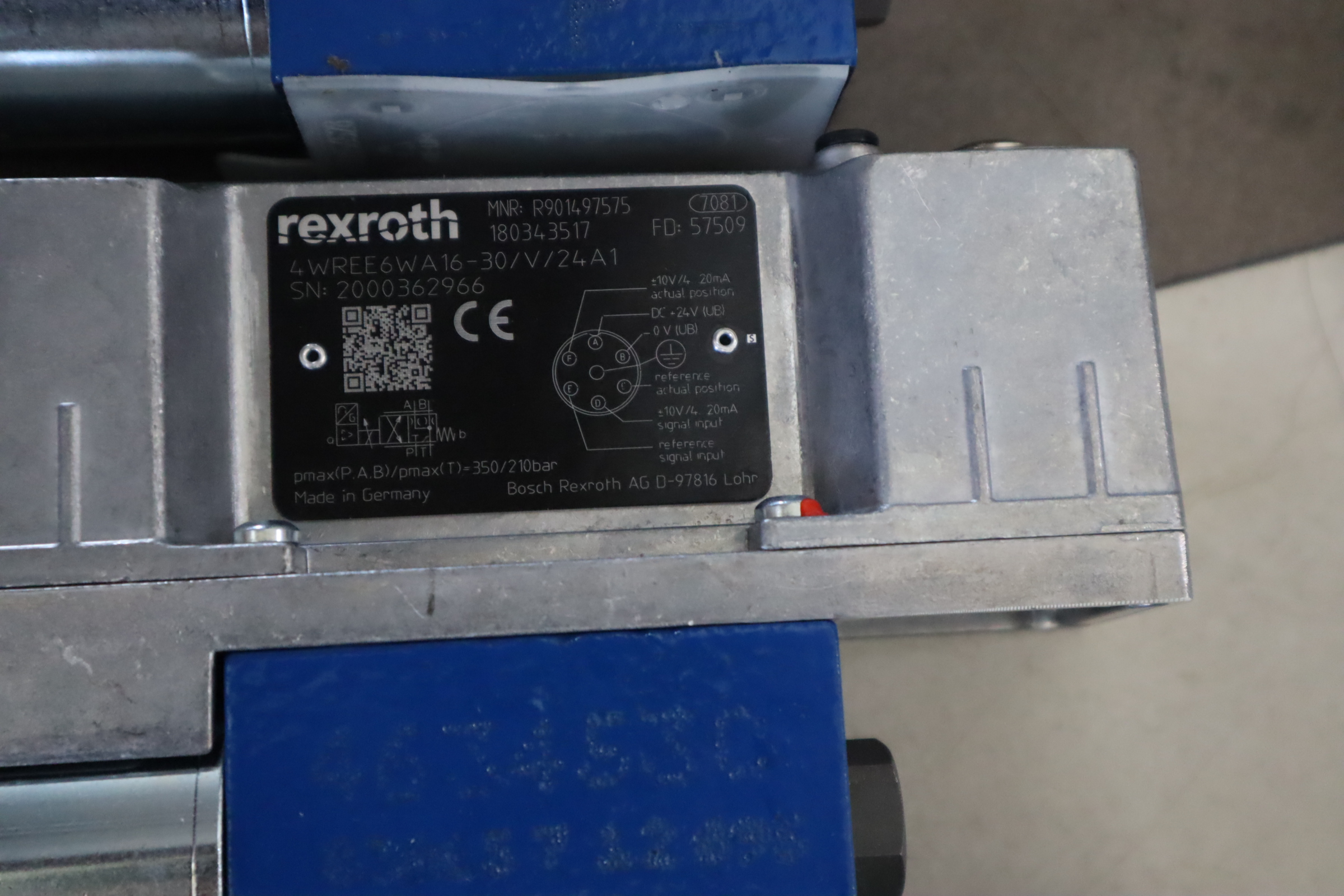 4WREE6WA16-30/V/24A1 R901497575 力士乐REXROTH比例阀