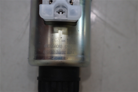 R901258093 24VDC 1.61A 力士乐REXROTH比例阀线圈