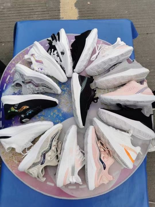 休闲杂款断码处理外贸鞋尾货平价鞋一手货源5-20元