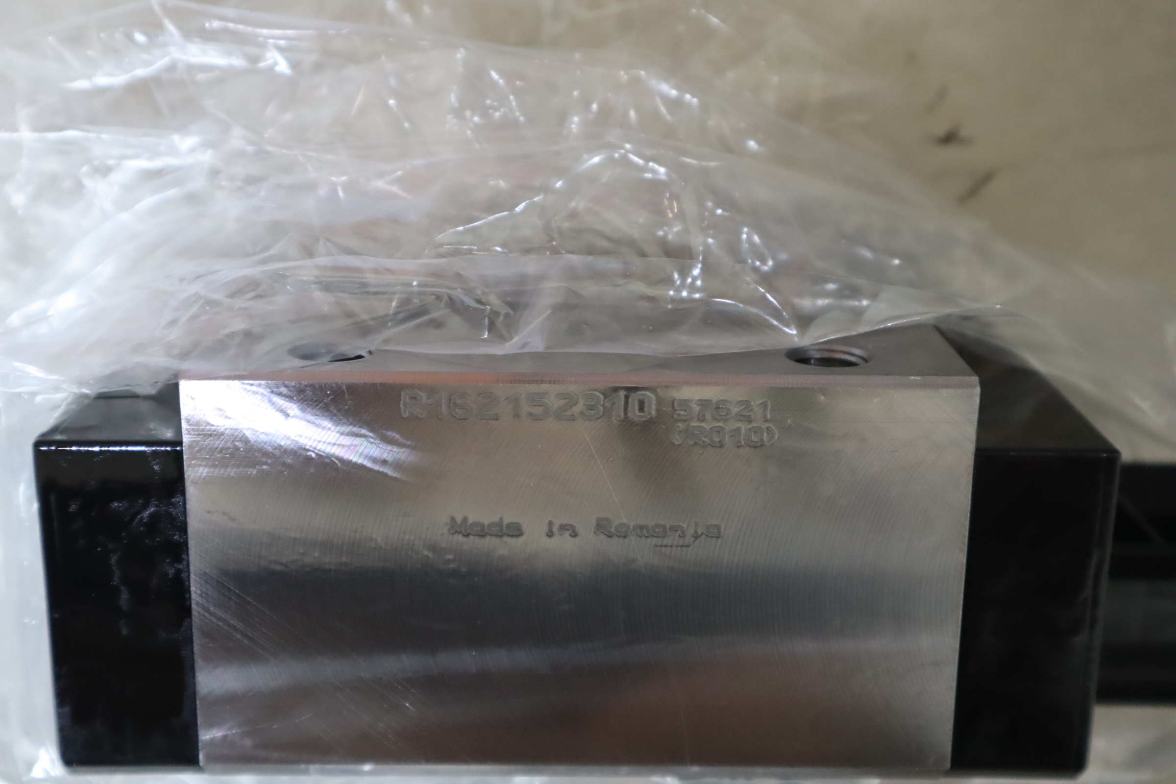 R162152310 KWC-055-SNH-C2-H-2 德国力士乐REXROTH滑块