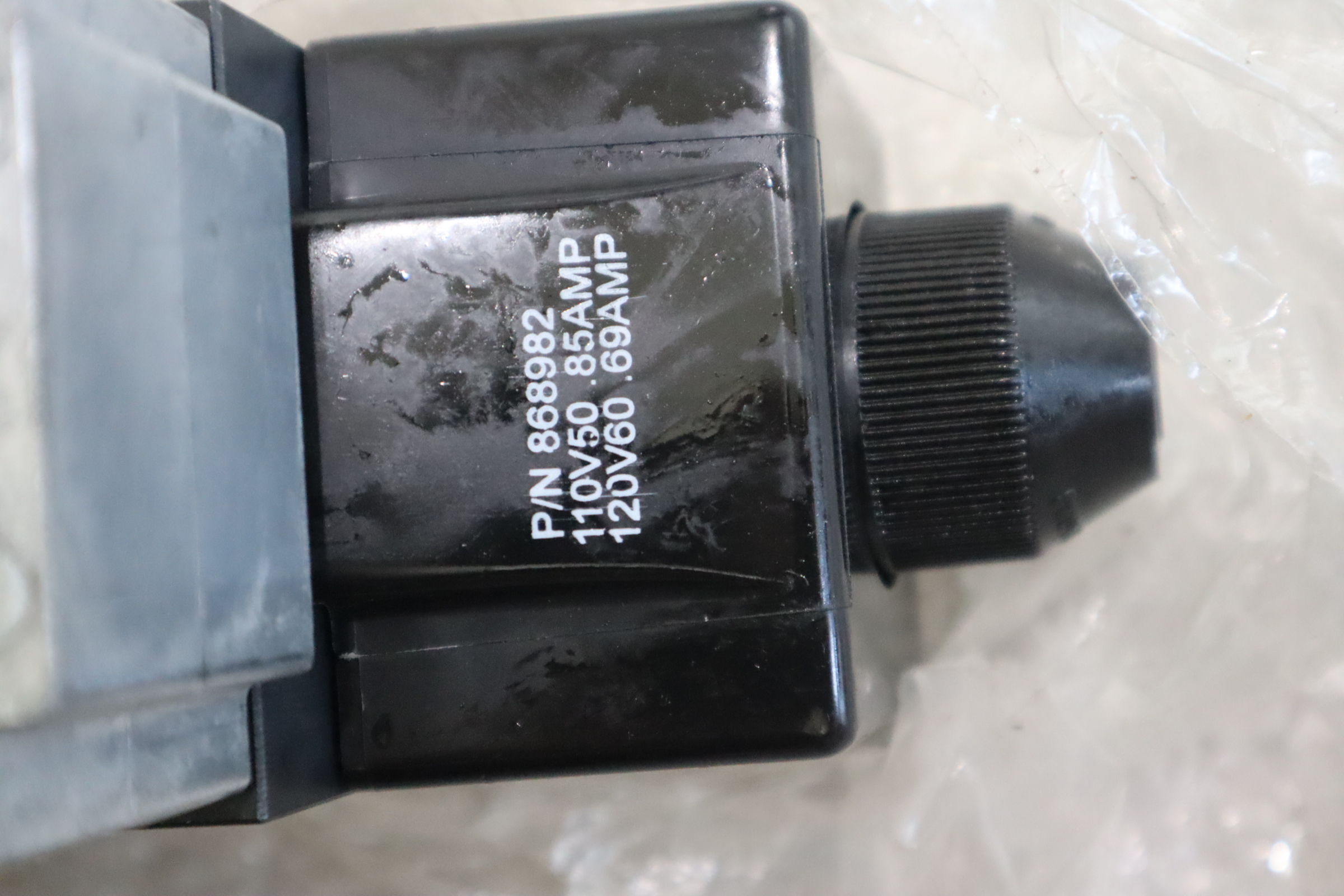 DG4S4W-016C-B-60 02-119752 P/N 868982 威格士VICKERS DANFOSS