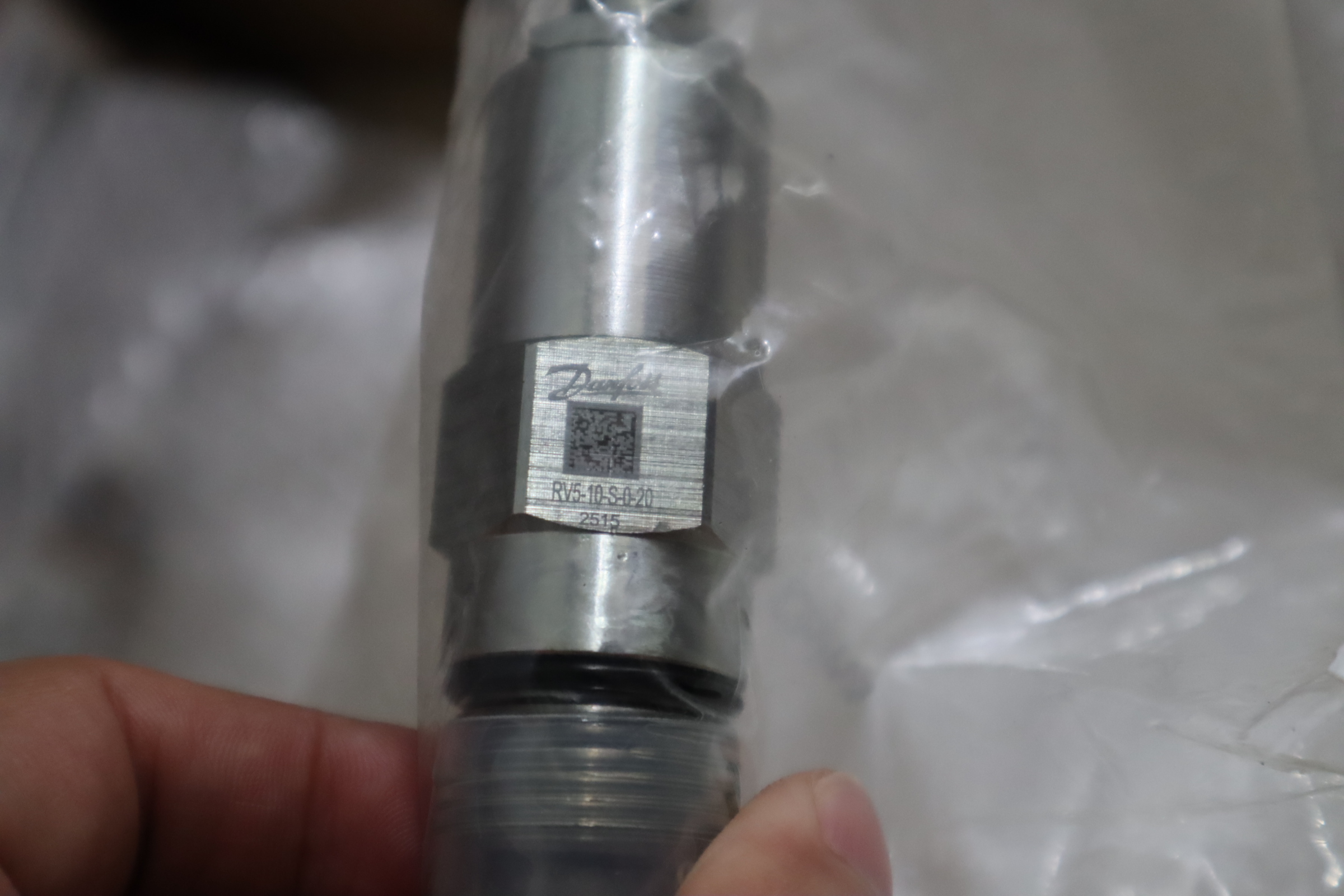 RV5-10-S-0-20 889566 威格士VICKERS 丹佛斯DANFOSS插装阀