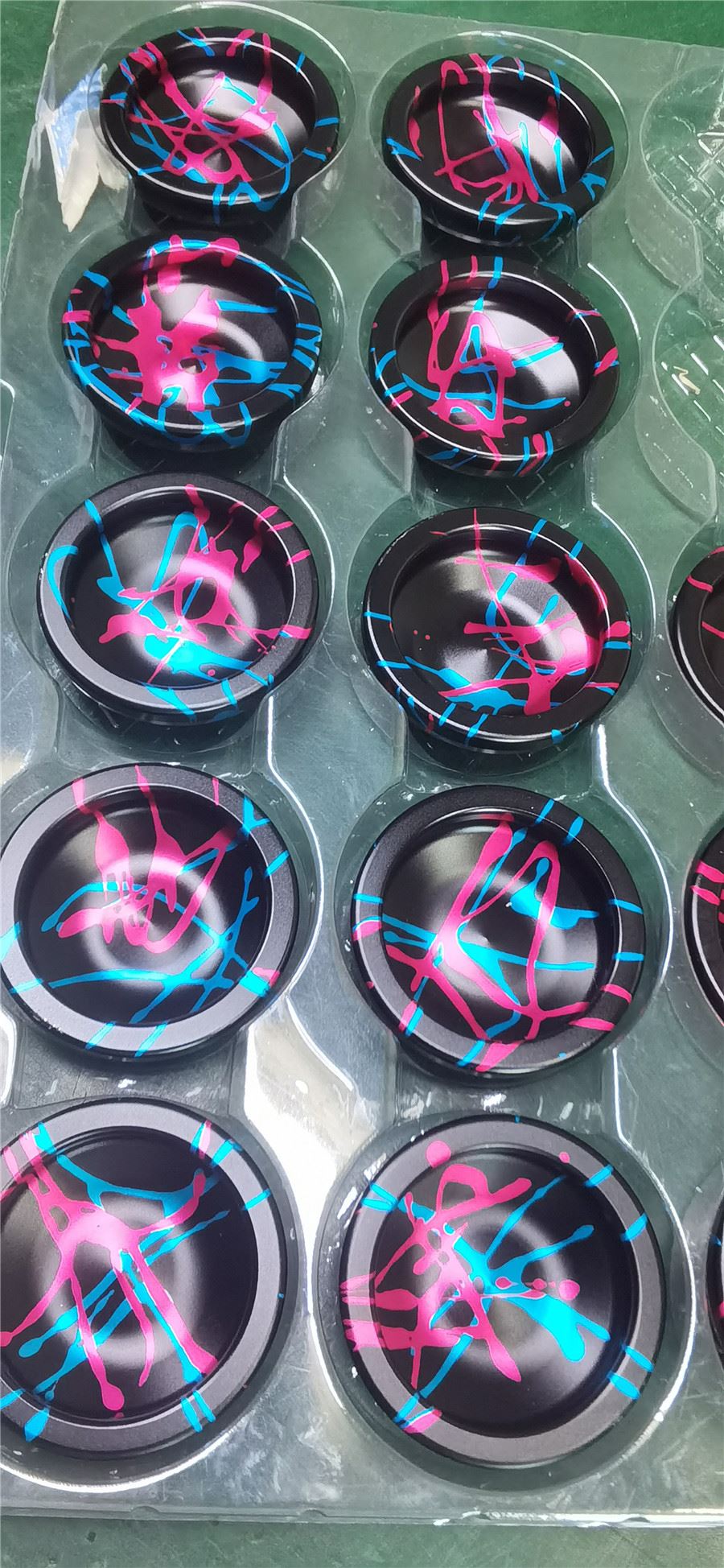 广东硬质氧化定制红色外壳锯切加工