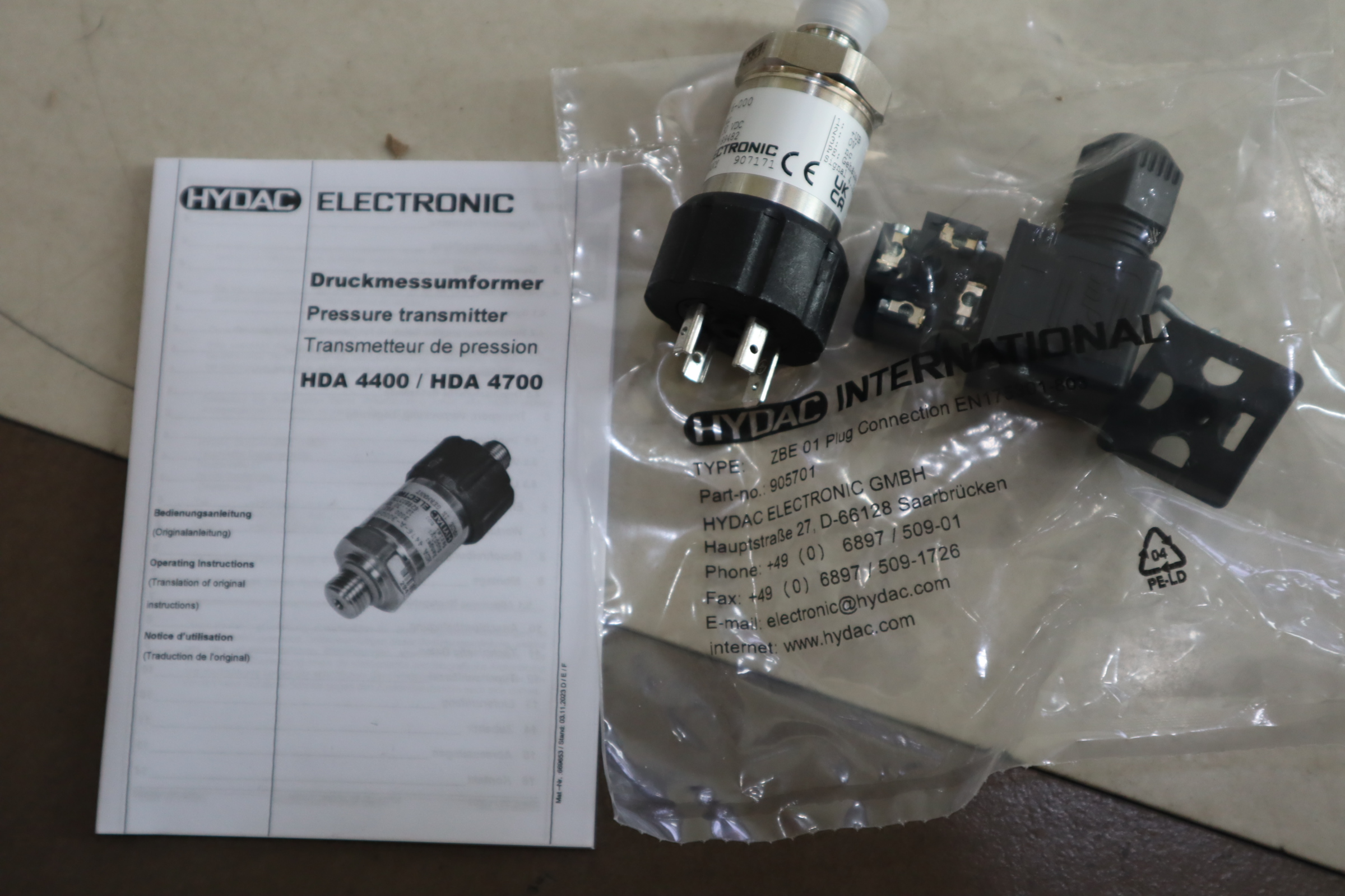 HDA 4445-A-016-000 907171 贺德克HYDAC压力温度传感器德国