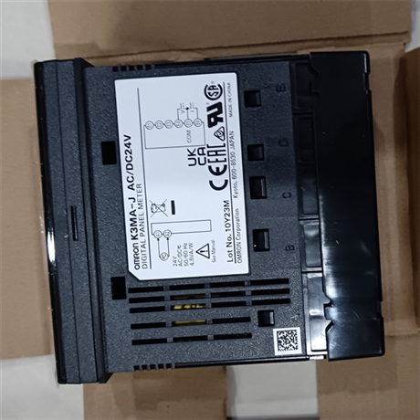 OMRON圆柱型传感器E2E-X15B1DL30-M1