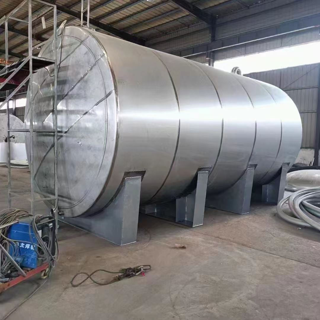 耐酸碱 二手防腐储罐 容量大占地小 大型立式食用油储存罐 流体设备