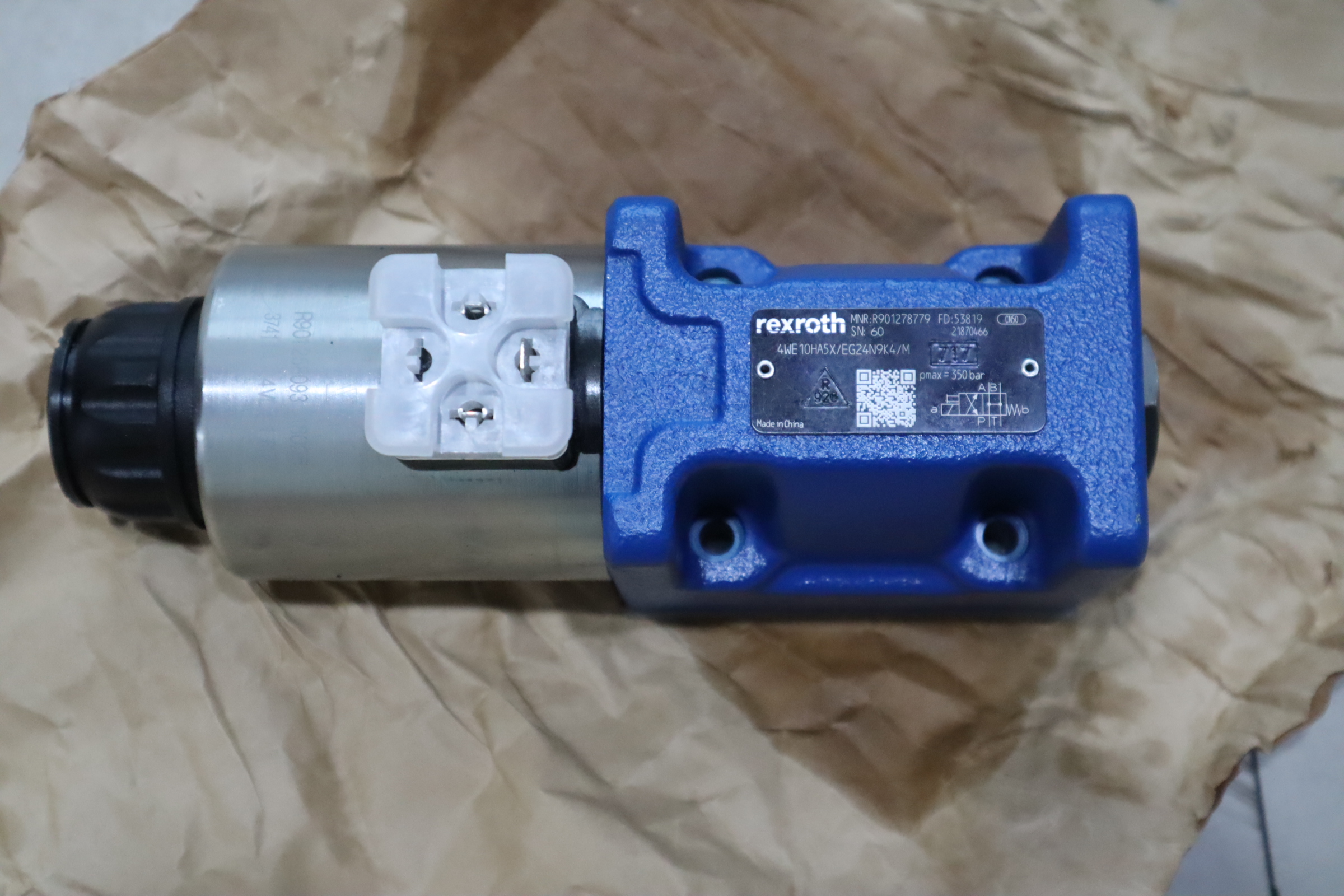 4WE10HA5X/EG24N9K4/M R901278779 德国力士乐REXROTH电磁阀