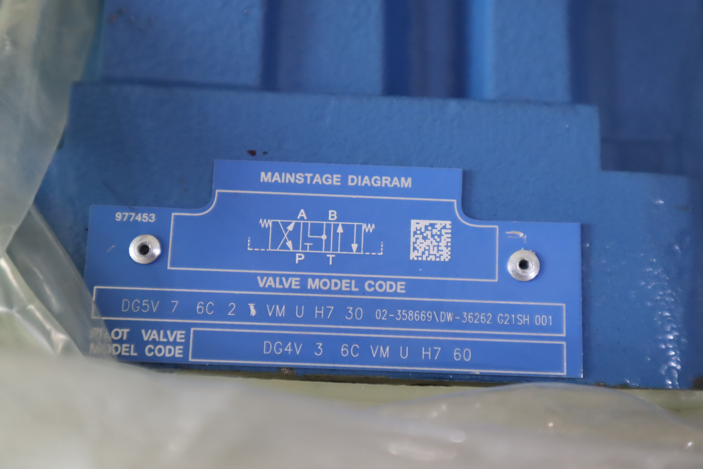 DG4V 3 6C M U H7 60 DGMFN 3 Y A2W B2W 41 威格士VICKERS阀门